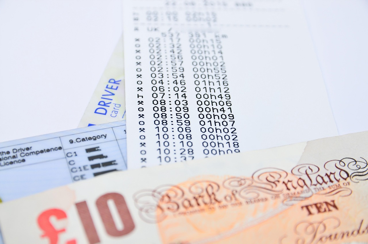 Bollo auto: mappa delle regioni italiane per esenzione over 70 dal 2026.